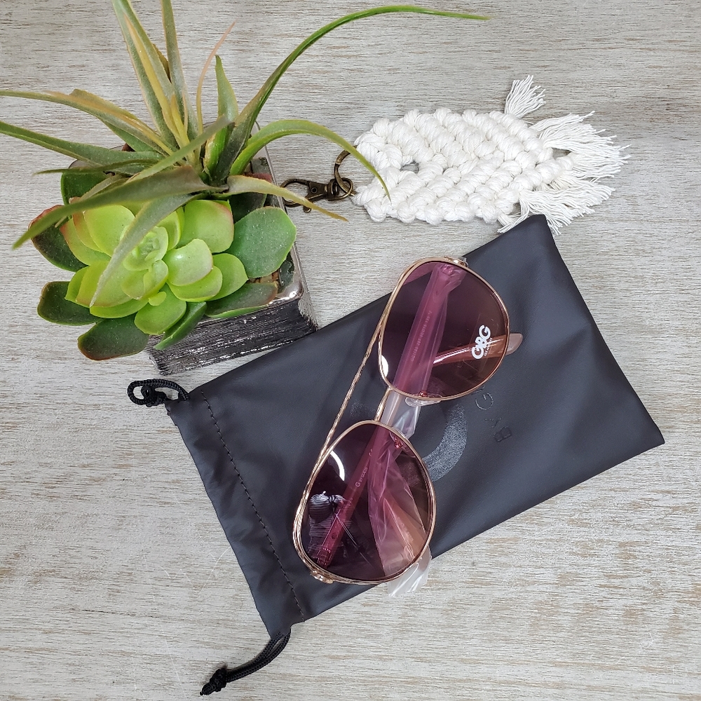 G by Guess Rose Tone Hammered Frame Aviators